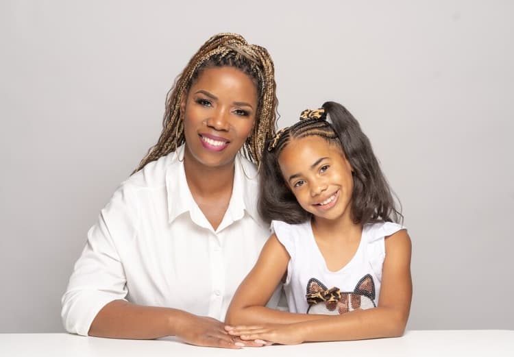 Summer 2025 Mike English Spotlight Author: Arika Parr